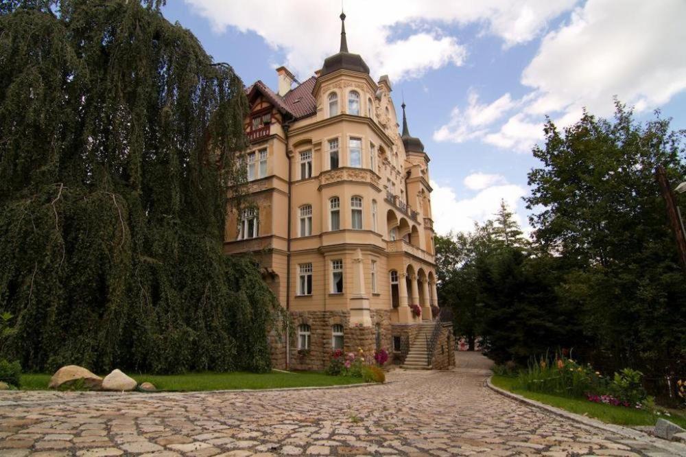 Apartmany Vila Liberty Karlovy Vary Ngoại thất bức ảnh